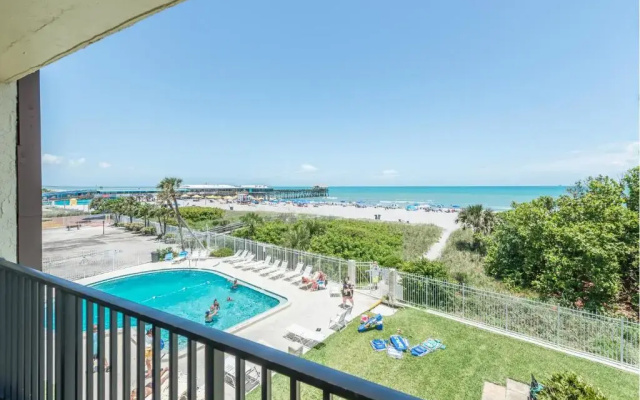 2 Bedrooms Premium Apartment with ocean view