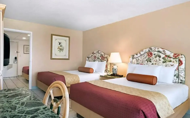 Standard Sextuple room beachfront