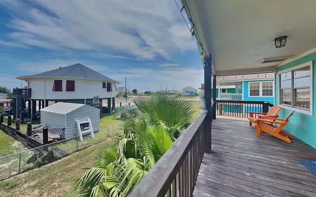 3 Bedrooms Cottage with balcony
