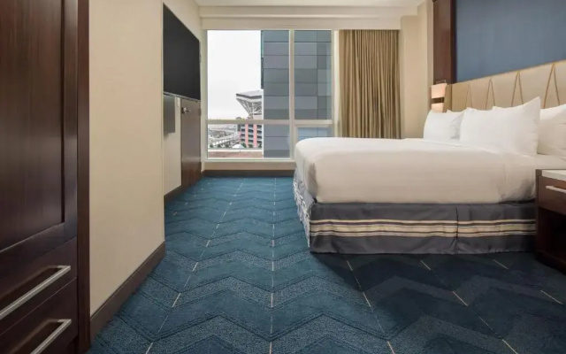 2 Bedrooms Corner Double Suite