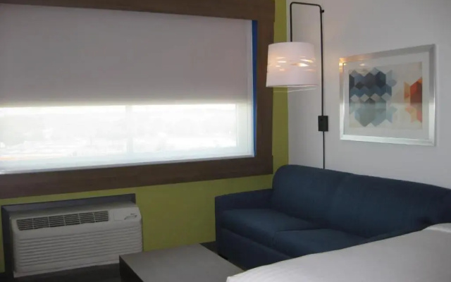 Twin Suite