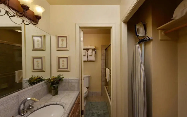 Economy room