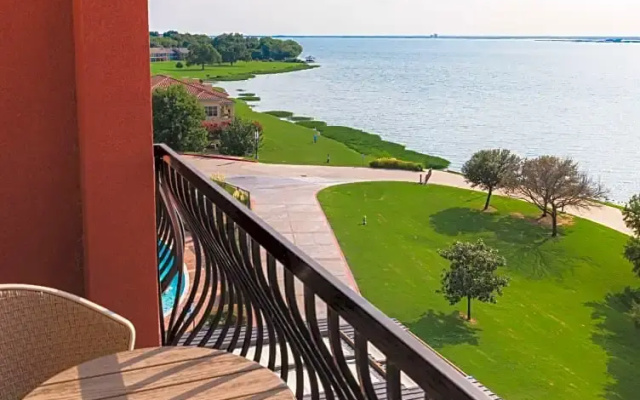 Double Suite with balcony and with harbour view
