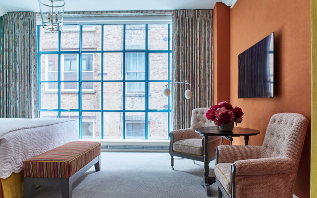 Superior room