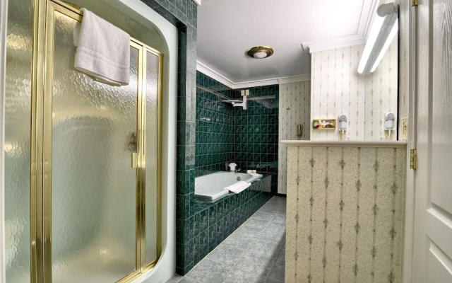 Executive room