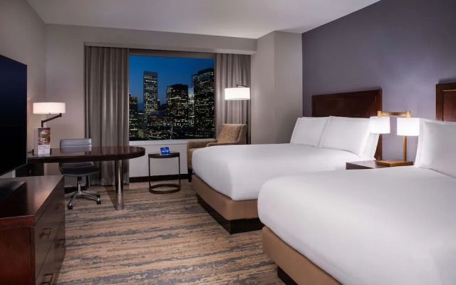 Quadruple room with park view