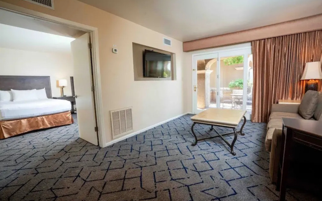 1 Bedroom Quadruple Villa