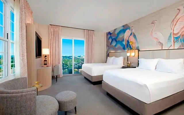 Deluxe Quadruple room with balcony