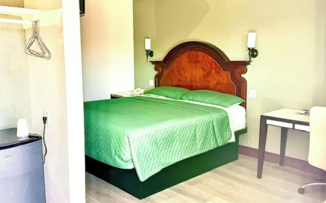 Economy room