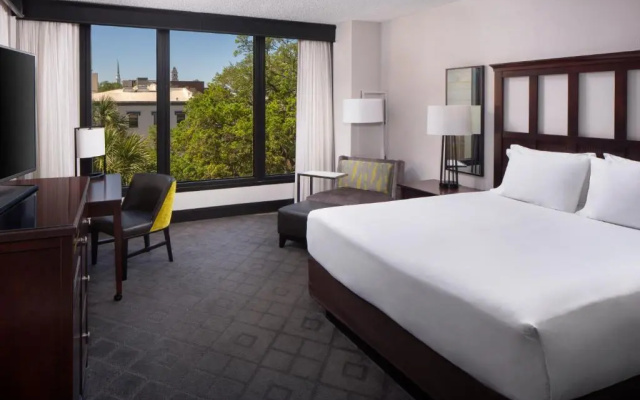 Double room with city view