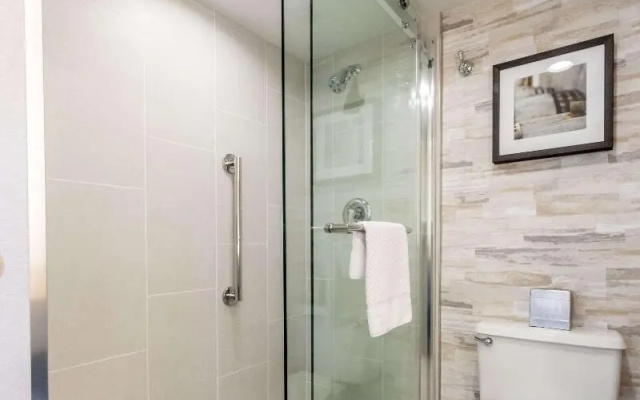 Deluxe Double Suite
