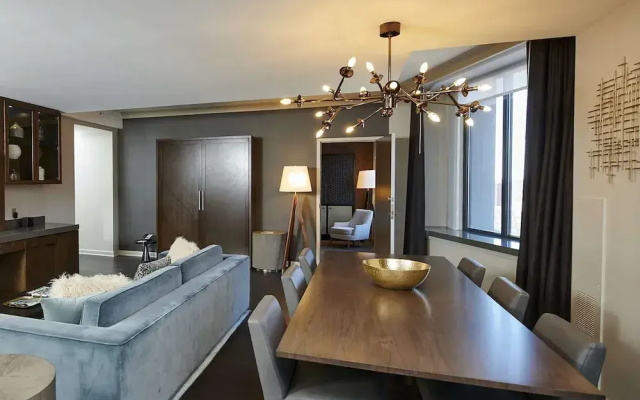 1 Bedroom Suite