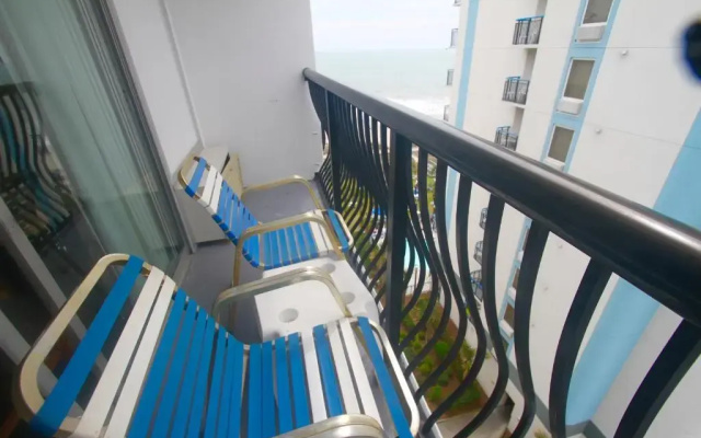 Standard Quadruple room with ocean view