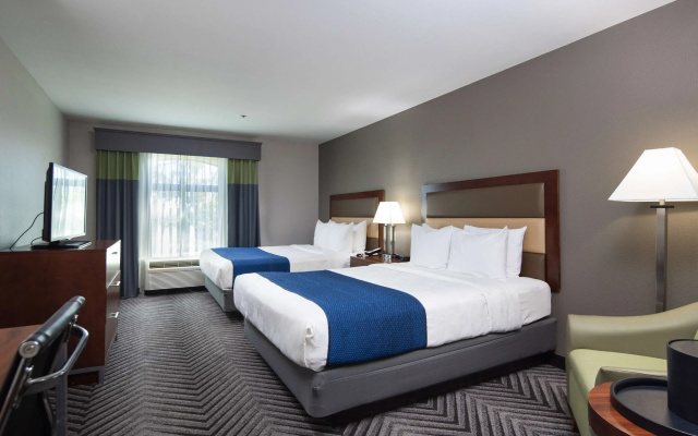 Standard Quadruple room