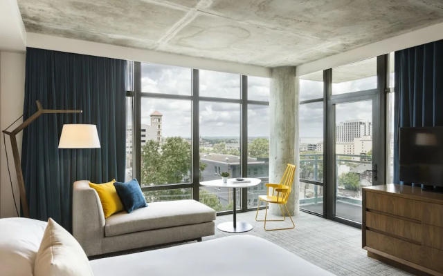 Corner Mobility Accessible Double room