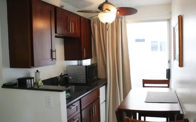 Economy room