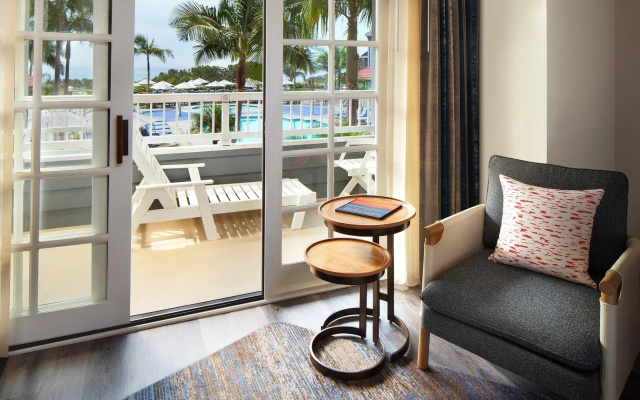 Standard Double room with pool view