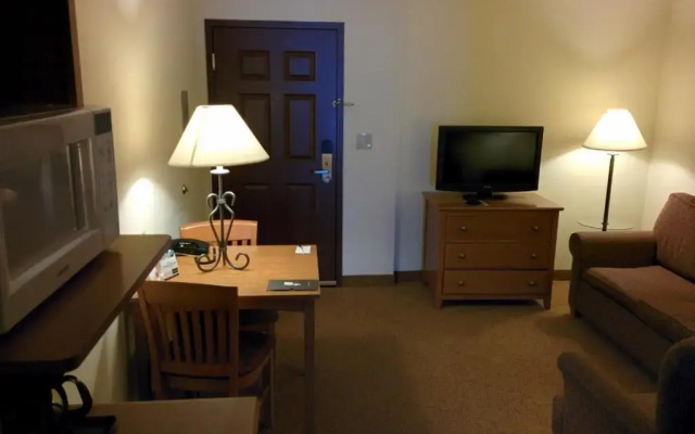 1 Bedroom Quadruple Suite