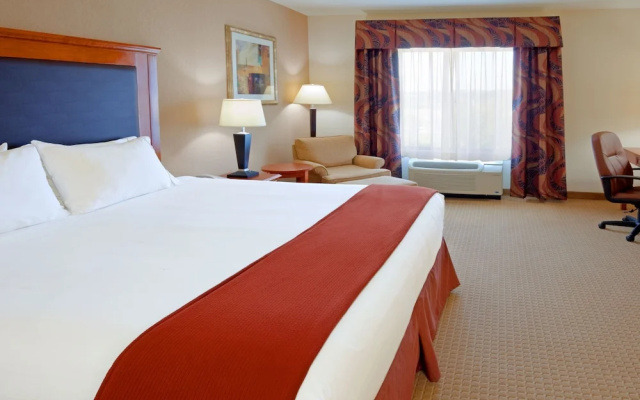 2 Bedrooms Suite