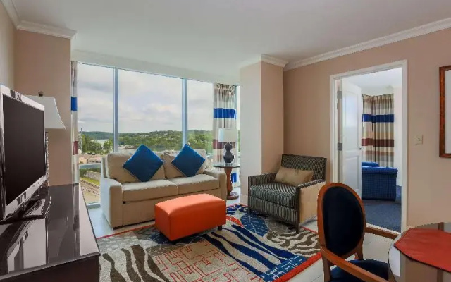 1 Bedroom Double Suite with balcony