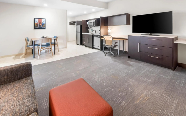 1 Bedroom Double Suite