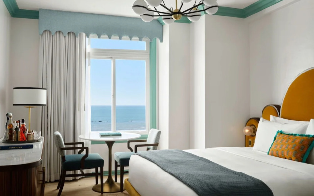 Standard Double room oceanfront