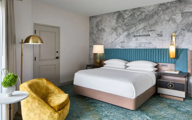 Double Suite with balcony and with pool view