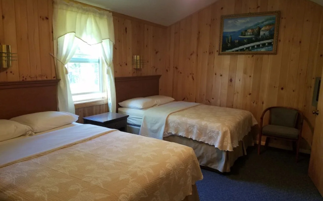 2 Bedrooms Cottage