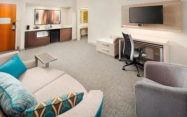 1 Bedroom Double Suite