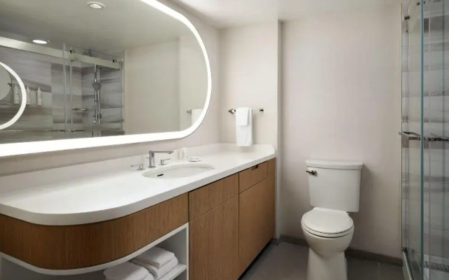 Standard Double room with balcony and with city view