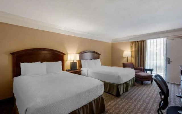 Standard Quadruple room with balcony