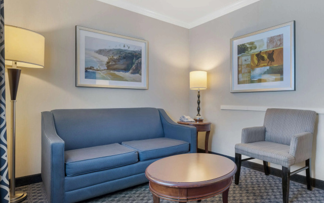 Quadruple Suite with balcony