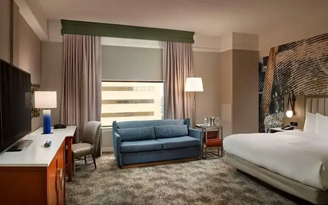 Grand room