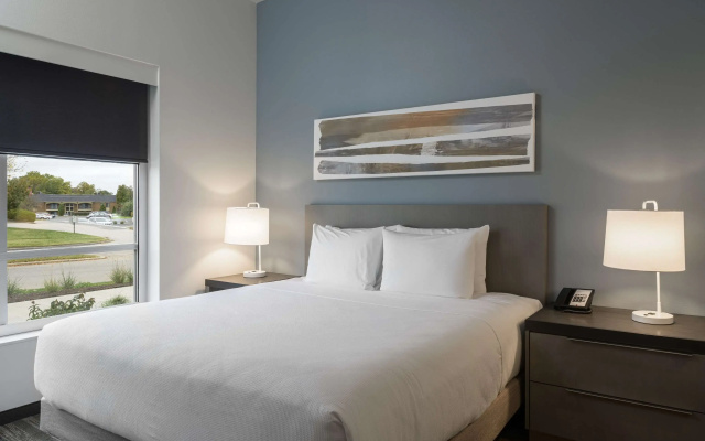 1 Bedroom Double Suite