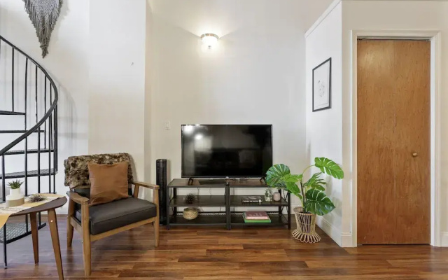 1 Bedroom Club Apartment