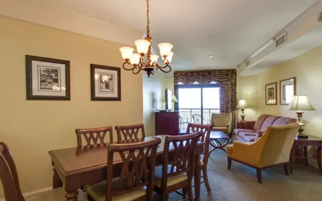 2 Bedrooms Suite with ocean view