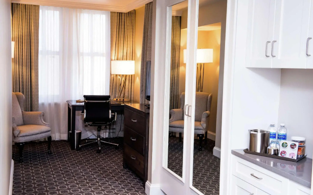 1 Bedroom Double Suite