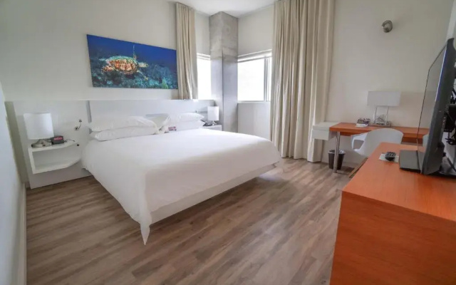 Floridian Accessible Double room