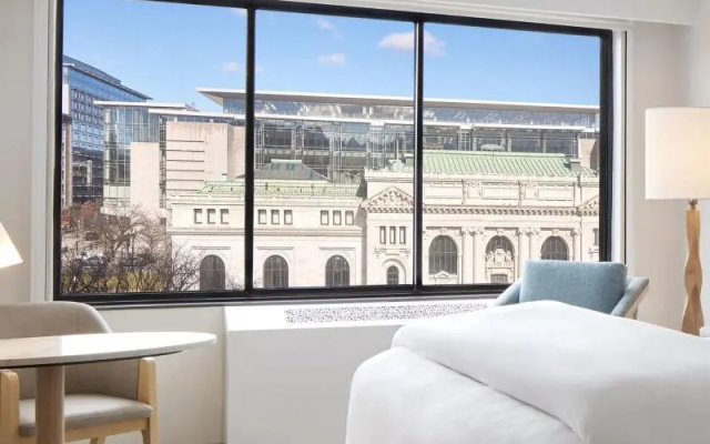 Standard Quadruple room with park view