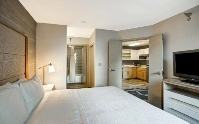 1 Bedroom Double Suite