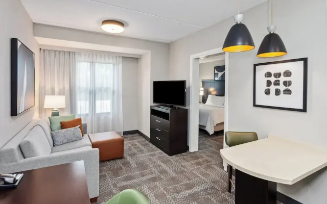1 Bedroom Suite