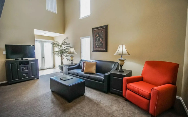 2 Bedrooms Suite