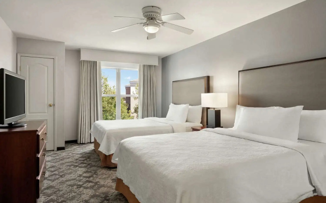 2 Bedrooms Suite