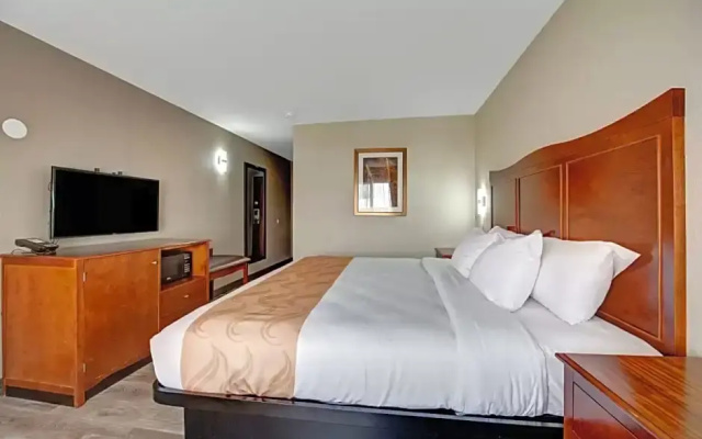 Sextuple Suite