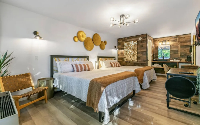 Standard Quadruple room
