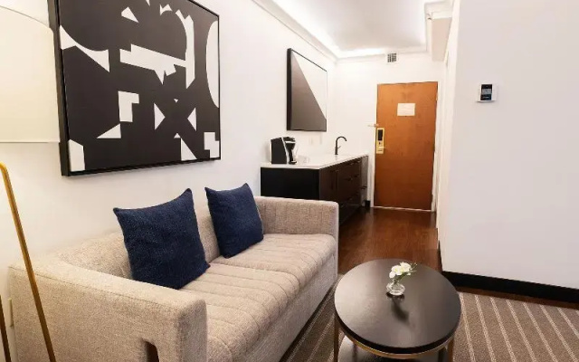 Premier Suite