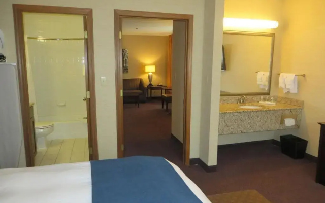 Double Suite