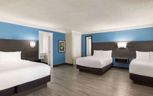 Deluxe Family room