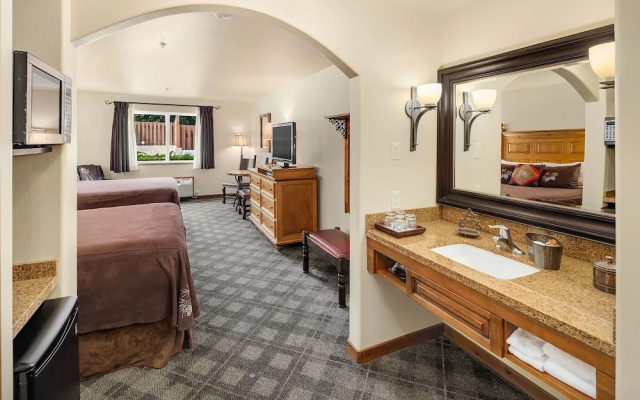 Standard Quadruple Basement room