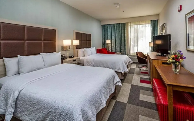 Deluxe Quadruple room
